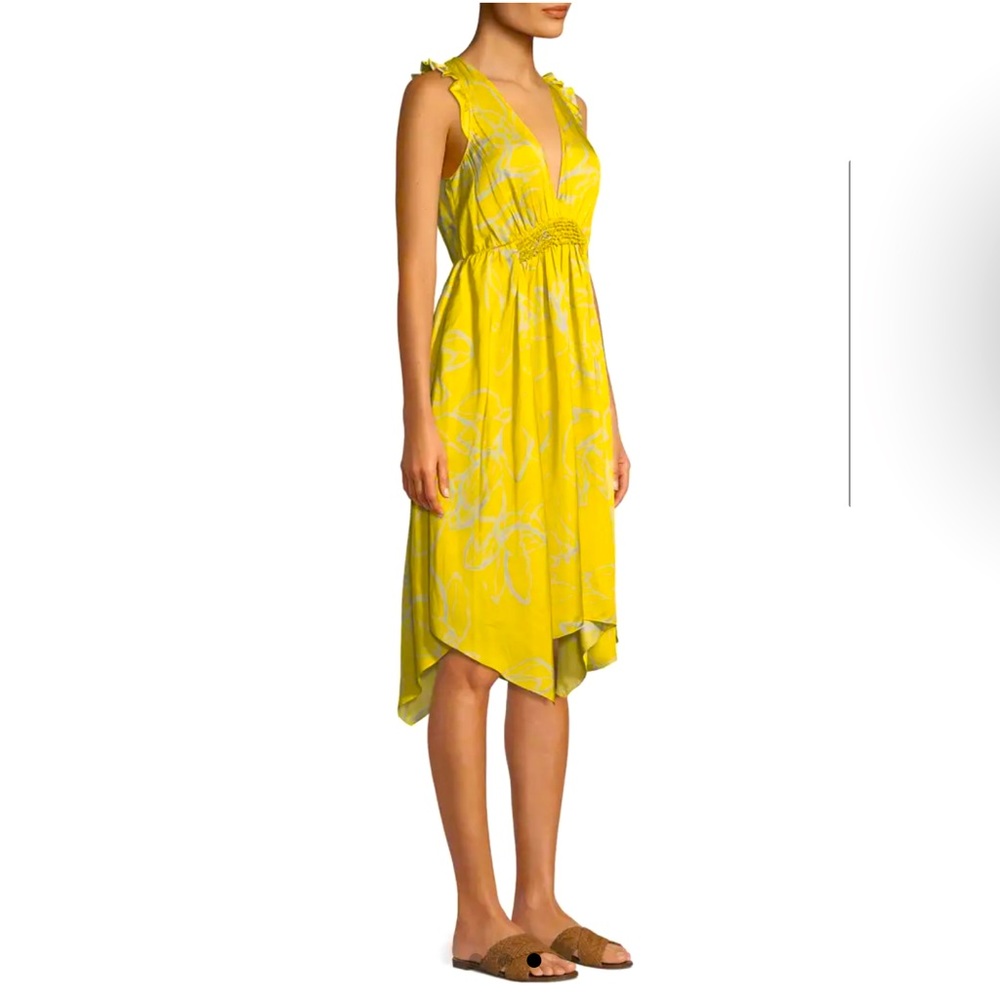 Halston Heritage Ruffle-Trim V-Neck Floral-Print Dress